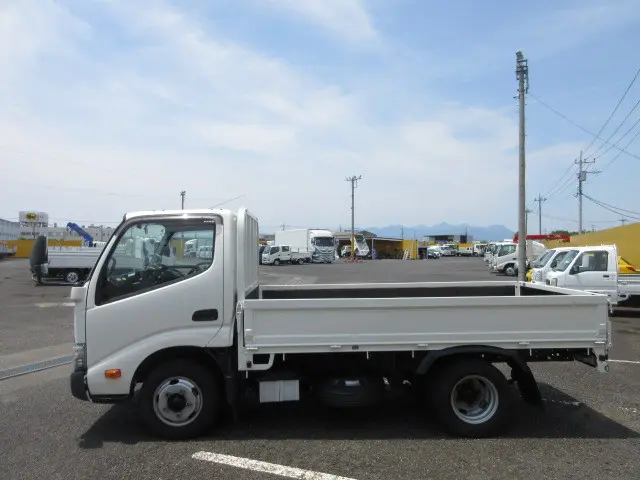 日野 デュトロ TPG-XZU605M(2WD)の写真5