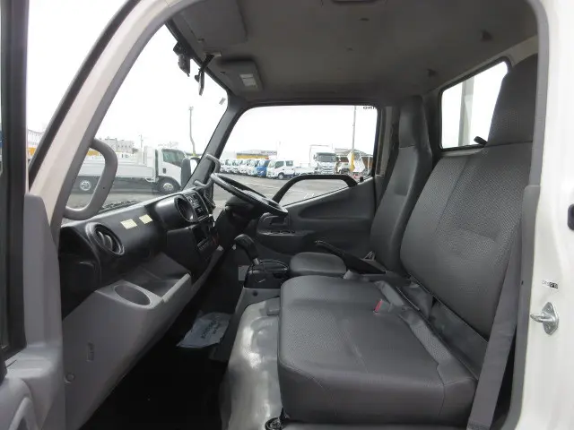 日野 デュトロ TPG-XZU605M(2WD)の写真20