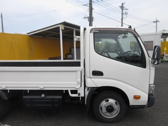 日野 デュトロ TPG-XZU605M(2WD)の写真34