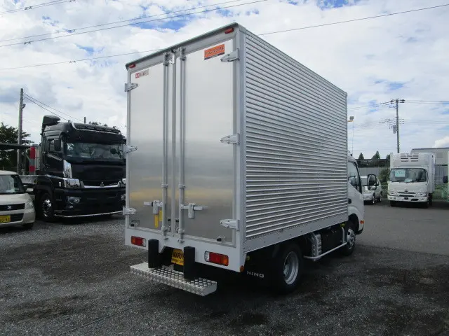 日野 デュトロ 2KG-XZU605M(2WD)の写真4