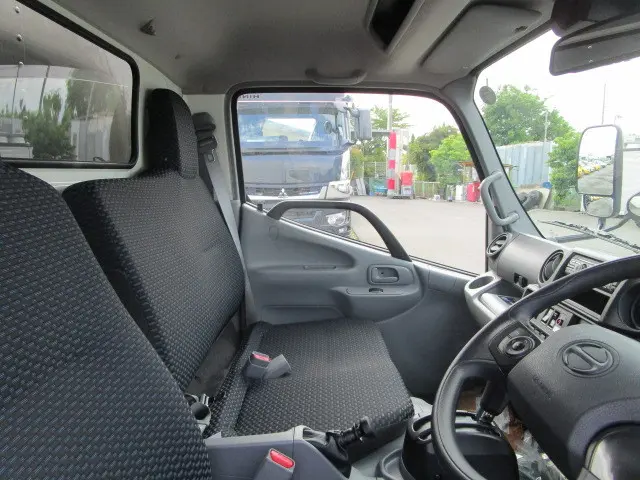 日野 デュトロ 2KG-XZU605M(2WD)の写真11