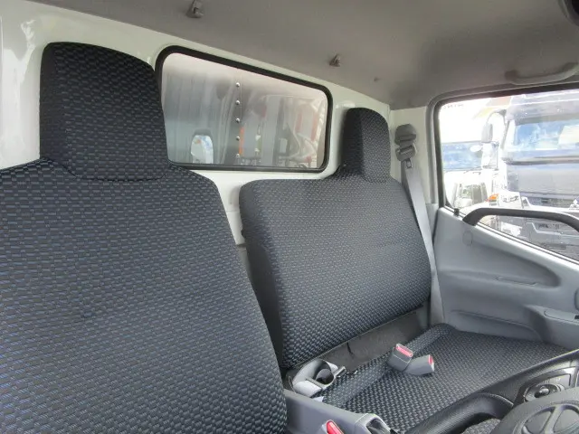 日野 デュトロ 2KG-XZU605M(2WD)の写真13