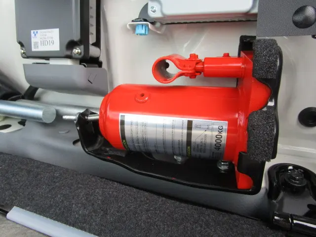 日野 デュトロ 2KG-XZU605M(2WD)の写真27