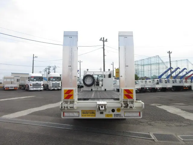 日野 レンジャー 2DG-GK2ABA(6x4)の写真7