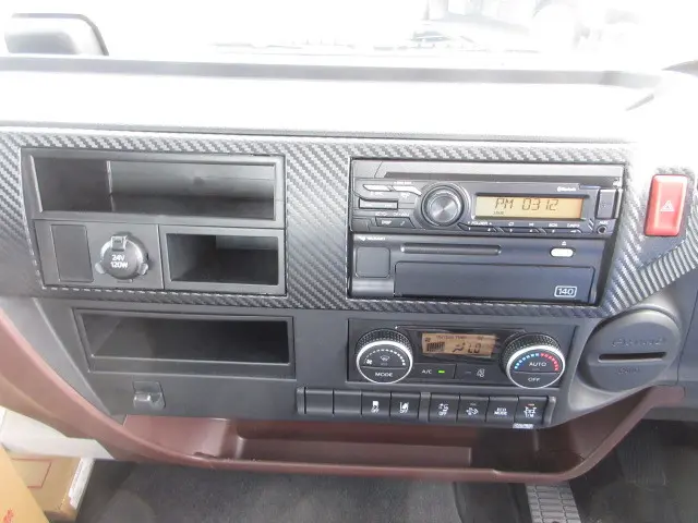 日野 レンジャー 2DG-GK2ABA(6x4)の写真24