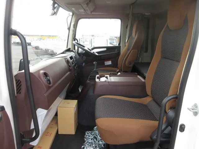 日野 レンジャー 2DG-GK2ABA(6x4)の写真30