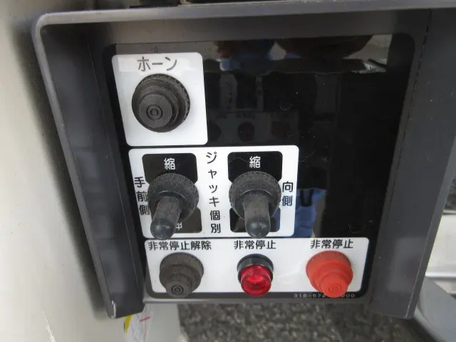 日野 レンジャー 2DG-GK2ABA(6x4)の写真45