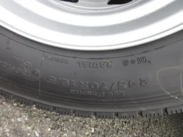 日野 レンジャー 2DG-GK2ABA(6x4)の写真49