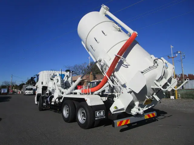 日野 プロフィア 2DG-FS1AJE(6x4)の写真7