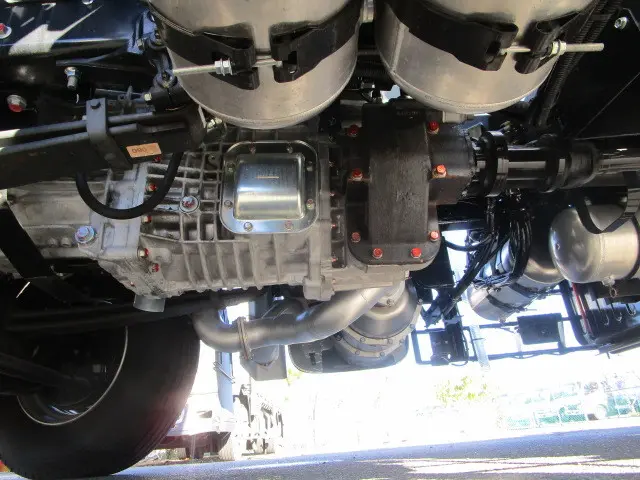 日野 プロフィア 2DG-FS1AJE(6x4)の写真25