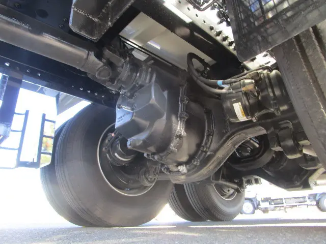 日野 プロフィア 2DG-FS1AJE(6x4)の写真27