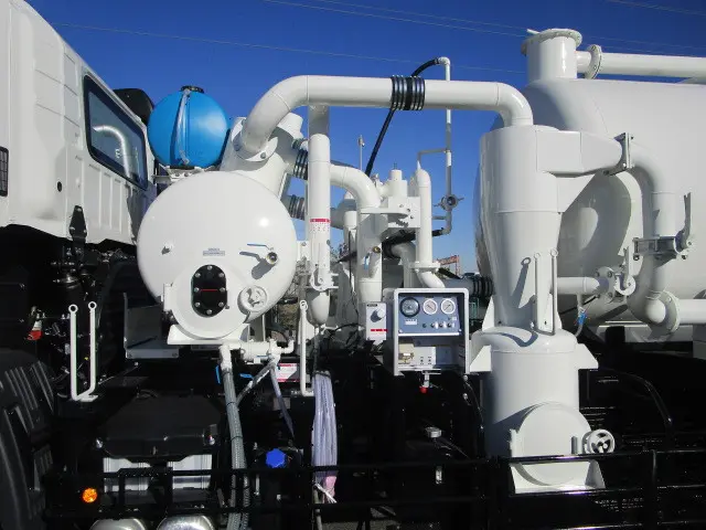 日野 プロフィア 2DG-FS1AJE(6x4)の写真28