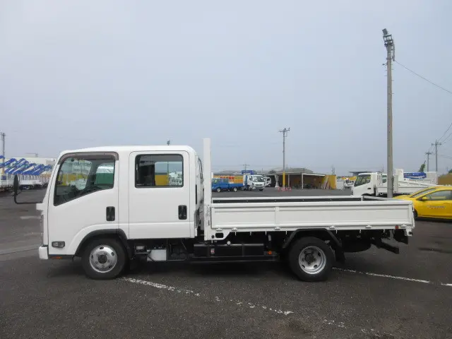 いすゞ エルフ 2RG-NMS88AN(4WD)の写真5
