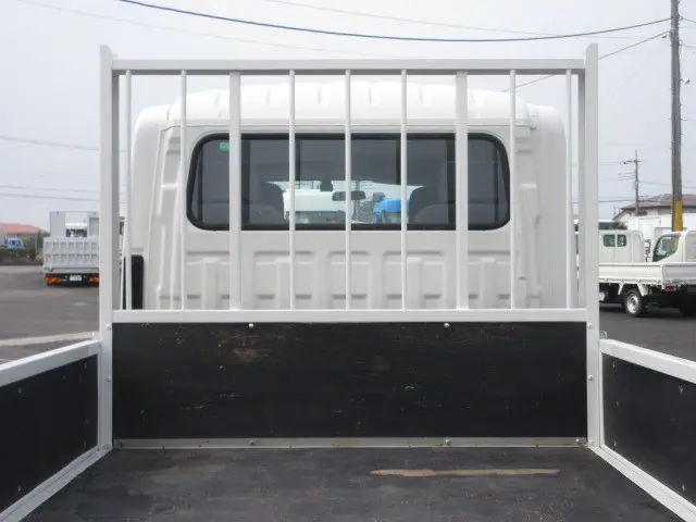 いすゞ エルフ 2RG-NMS88AN(4WD)の写真12