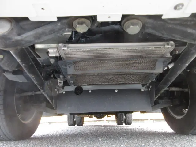 いすゞ エルフ 2RG-NMS88AN(4WD)の写真32