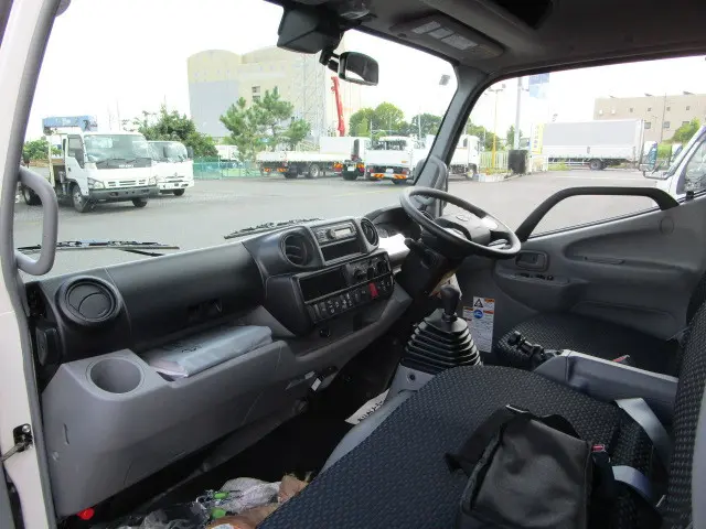 日野 デュトロ 2KG-XZU650M(2WD)の写真21
