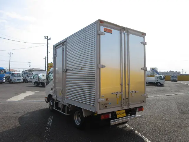 日野 デュトロ 2RG-XZC605M(2WD)の写真3