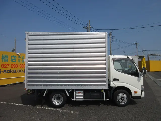 日野 デュトロ 2RG-XZC605M(2WD)の写真6