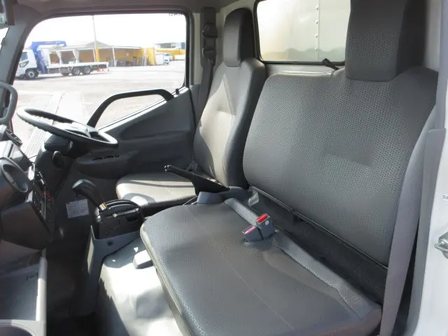 日野 デュトロ 2RG-XZC605M(2WD)の写真20