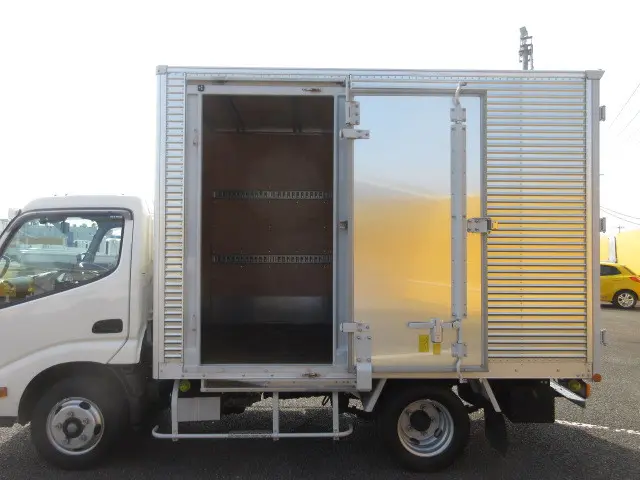 日野 デュトロ 2RG-XZC605M(2WD)の写真32