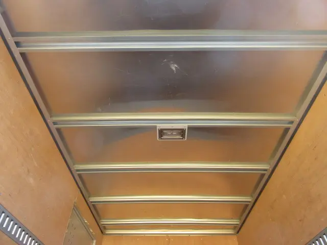 日野 デュトロ 2RG-XZC605M(2WD)の写真34