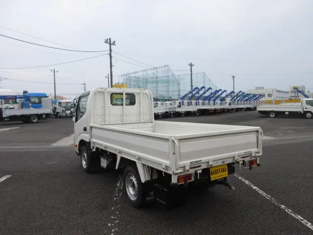 トヨタ ダイナ LDF-KDY271(4WD)の写真3