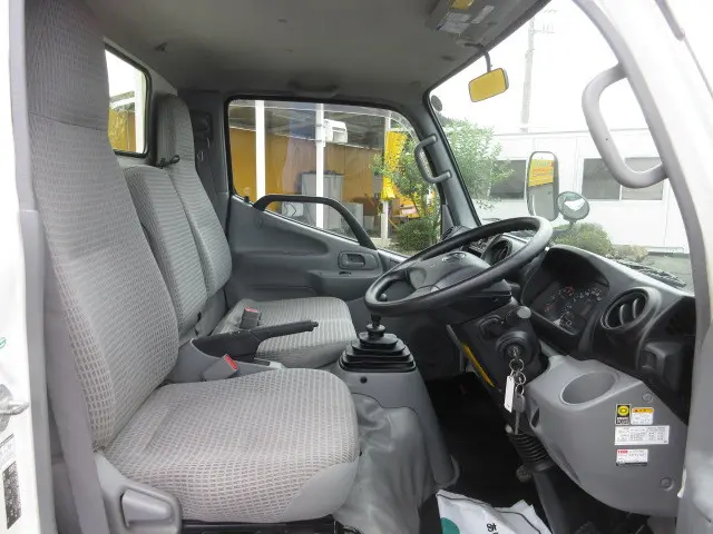 トヨタ ダイナ LDF-KDY271(4WD)の写真12