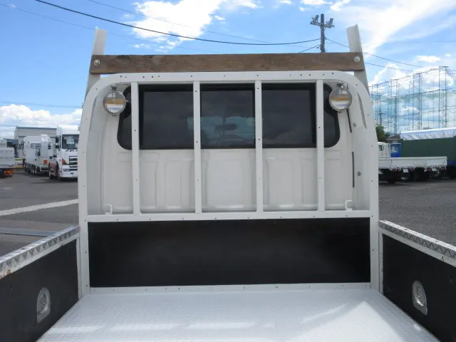 いすゞ エルフ TKG-NHS85A(4WD)の写真12