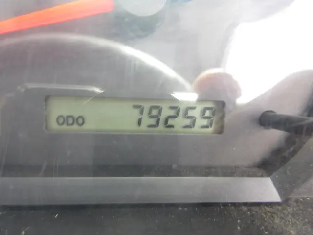 いすゞ エルフ TKG-NHS85A(4WD)の写真20