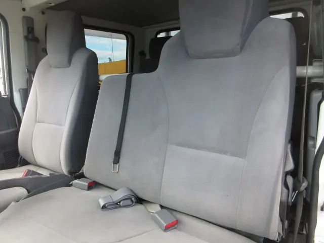 いすゞ エルフ TKG-NHS85A(4WD)の写真21