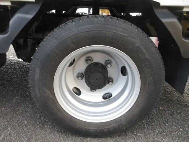 いすゞ エルフ TKG-NHS85A(4WD)の写真42