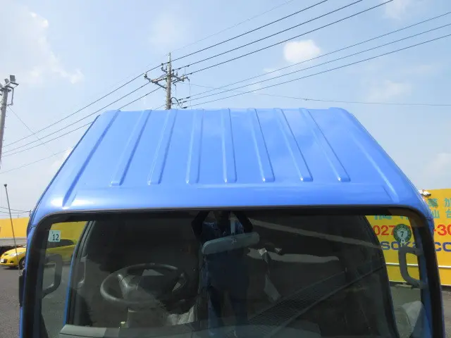 いすゞ エルフ TKG-NHS85A(4WD)の写真10