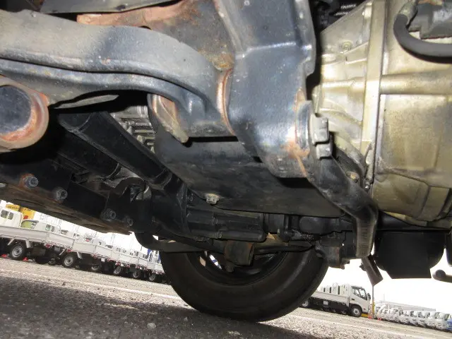 いすゞ エルフ TKG-NHS85A(4WD)の写真24