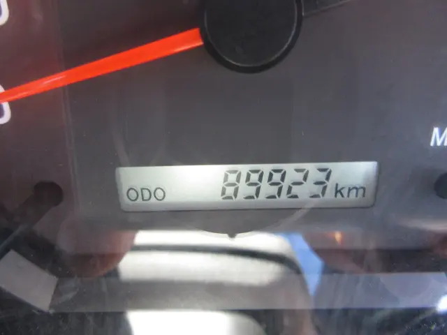 いすゞ フォワード 2RG-FRR90S2(2WD)の写真27