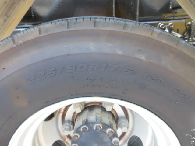 いすゞ フォワード 2RG-FRR90S2(2WD)の写真48