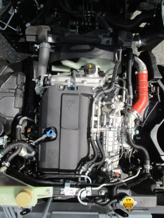 三菱 キャンター 2RG-FEAV0(2WD)の写真26