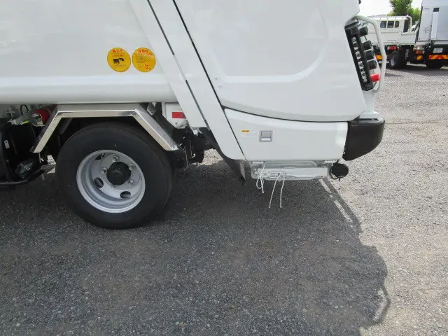 三菱 キャンター 2RG-FEAV0(2WD)の写真33