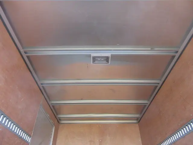 日野 デュトロ 2RG-XZC605M(2WD)の写真10