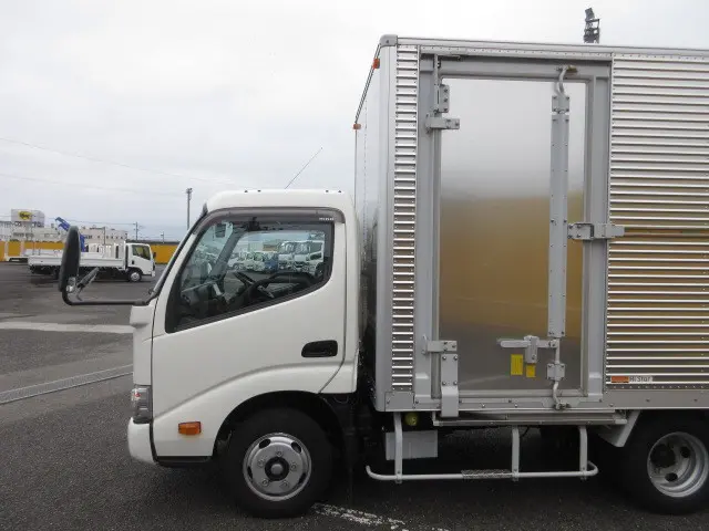 日野 デュトロ 2RG-XZC605M(2WD)の写真37