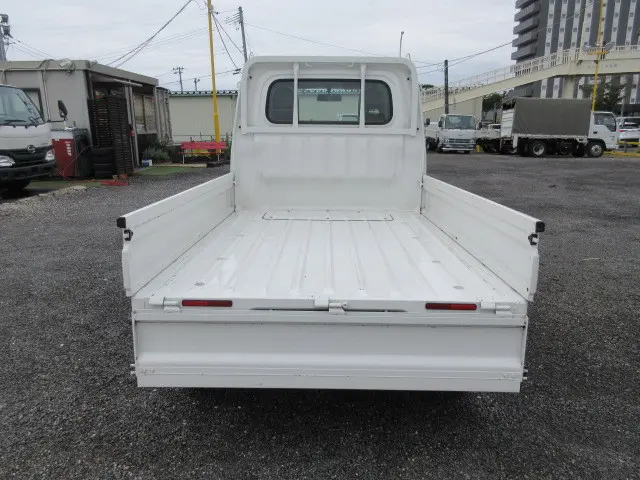 ダイハツ ハイゼットトラック EBD-S500P(2WD)の写真8