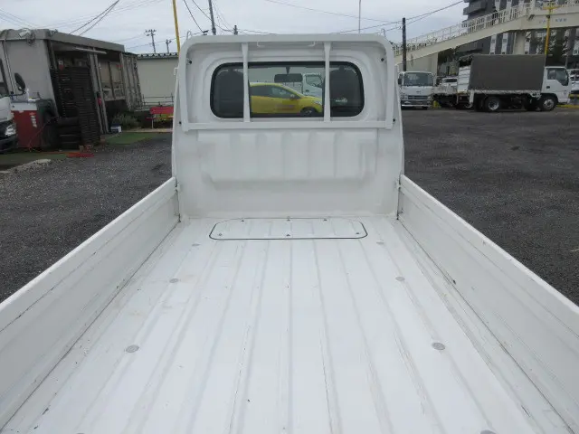 ダイハツ ハイゼットトラック EBD-S500P(2WD)の写真10