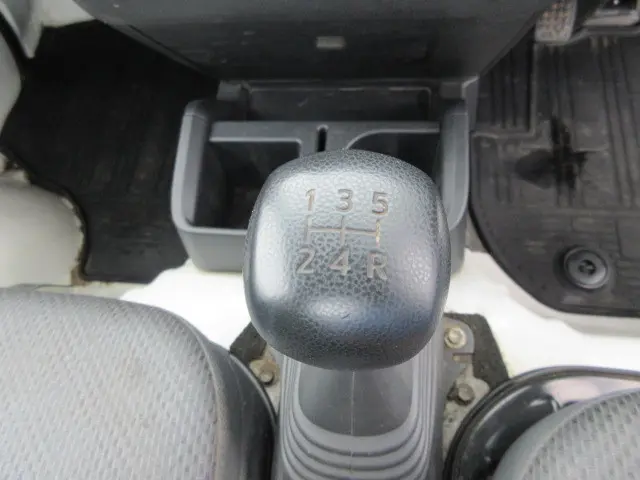 ダイハツ ハイゼットトラック EBD-S500P(2WD)の写真15
