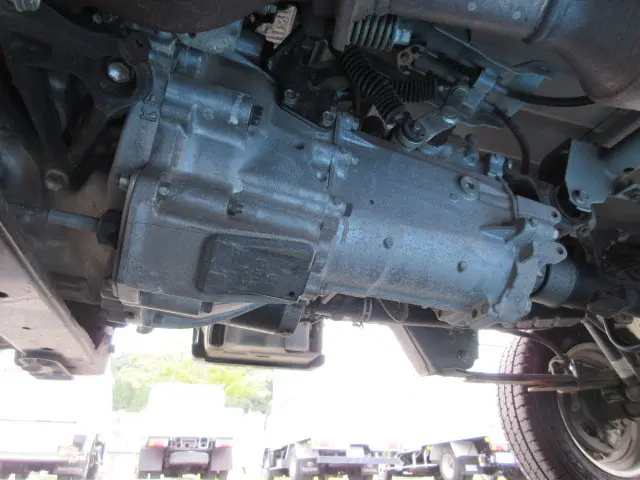 ダイハツ ハイゼットトラック EBD-S500P(2WD)の写真24