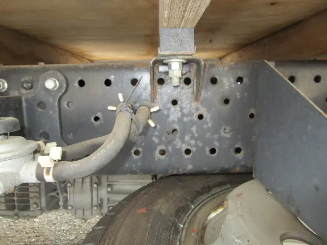 いすゞ エルフ TRG-NJR85A(2WD)の写真26