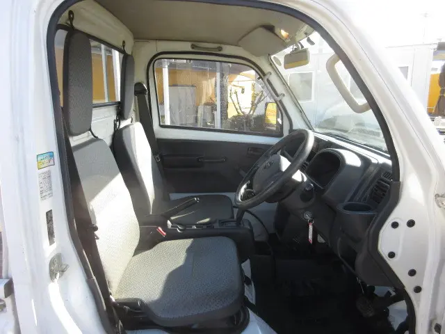 日産 クリッパートラック EBD-DR16T(2WD)の写真13
