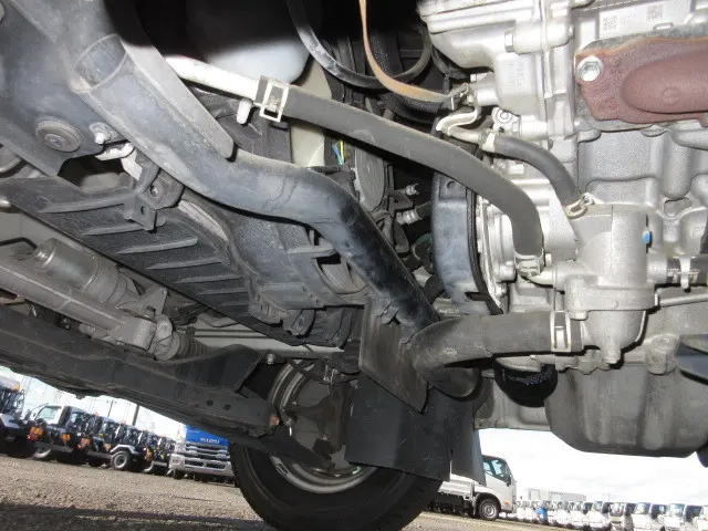 日産 クリッパートラック EBD-DR16T(2WD)の写真32