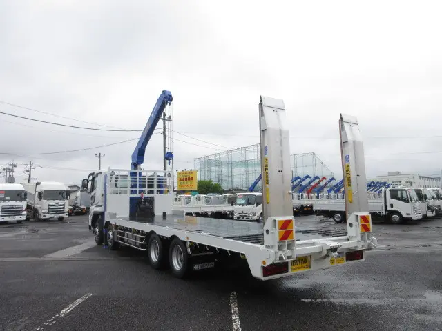 三菱 スーパーグレート 2PG-FS80VZ(8x4)の写真3