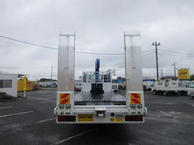 三菱 スーパーグレート 2PG-FS80VZ(8x4)の写真8