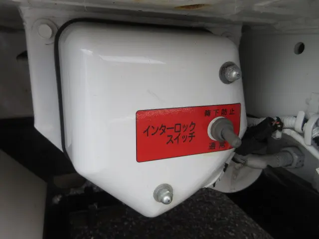三菱 キャンター 2RG-FEAV0(2WD)の写真40