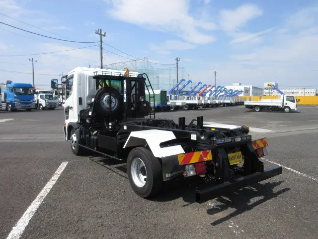 日野 レンジャー 2KG-FC2ABA(2WD)の写真3